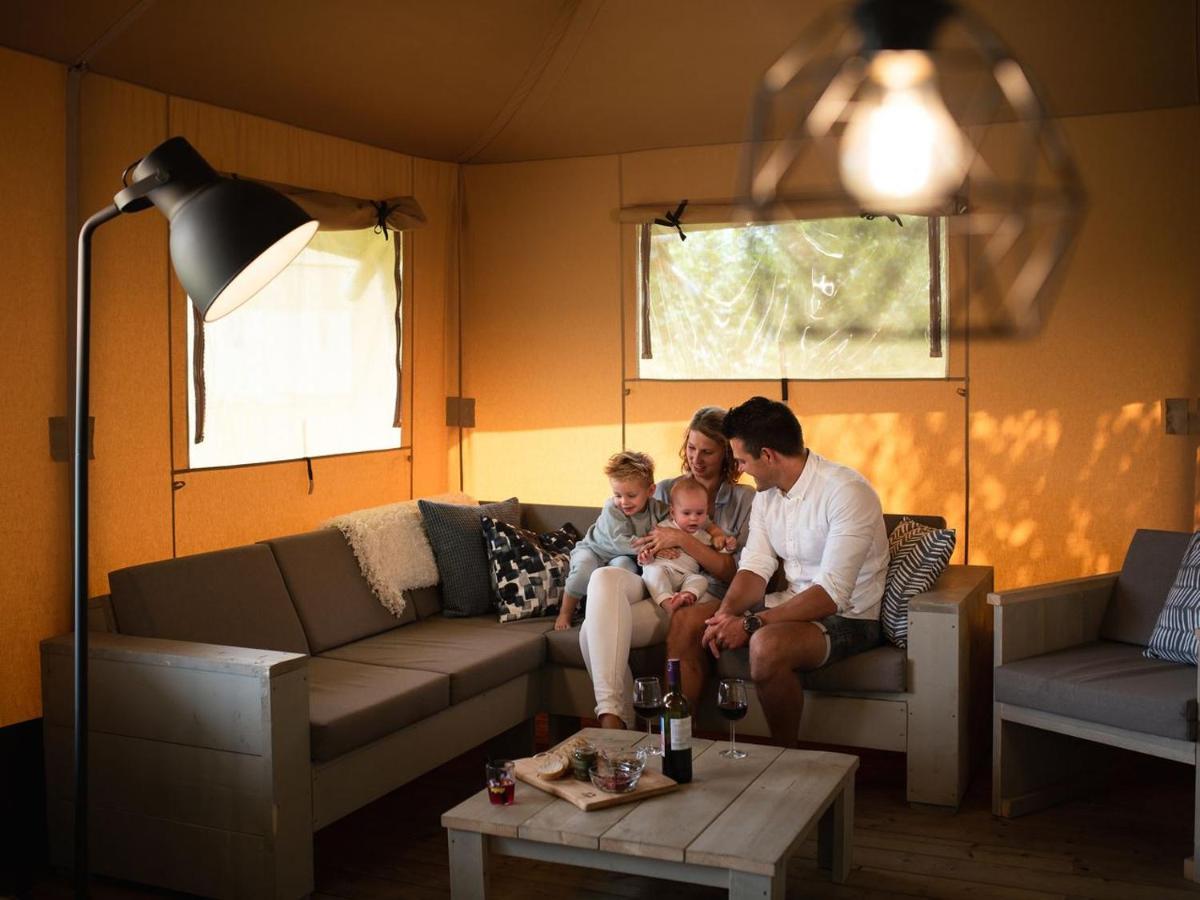 Landal Glamping Neufchateau Hotel Kültér fotó