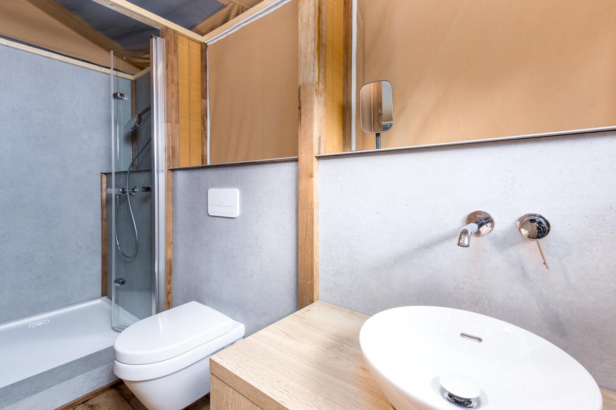 Landal Glamping Neufchateau Hotel Szoba fotó