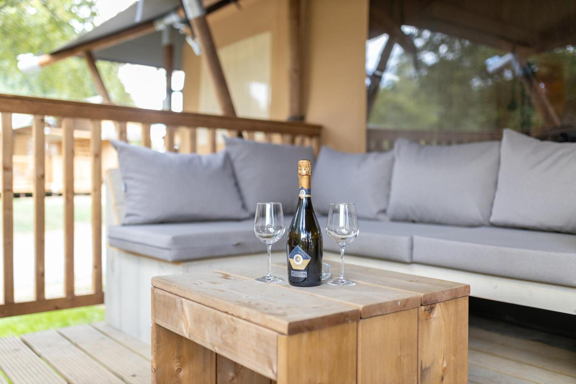 Landal Glamping Neufchateau Hotel Szoba fotó