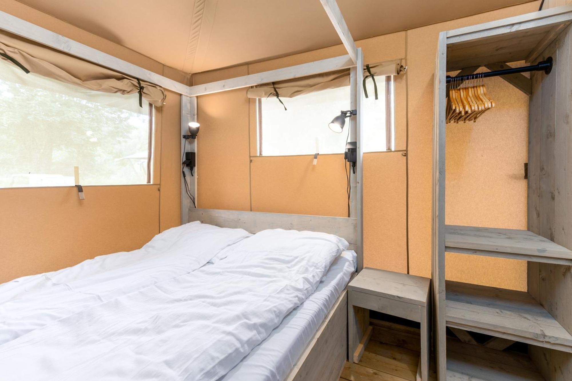 Landal Glamping Neufchateau Hotel Szoba fotó