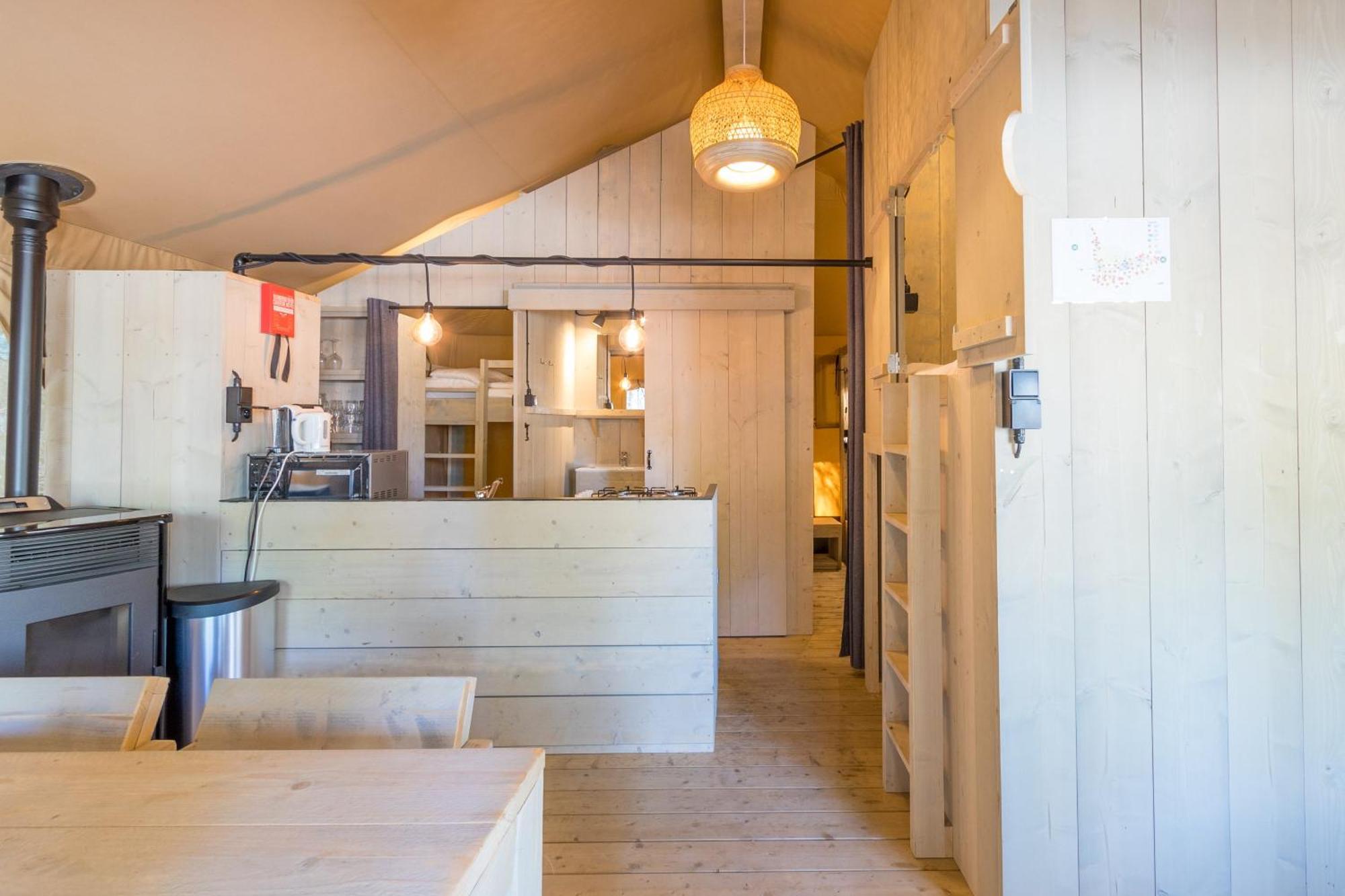 Landal Glamping Neufchateau Hotel Szoba fotó