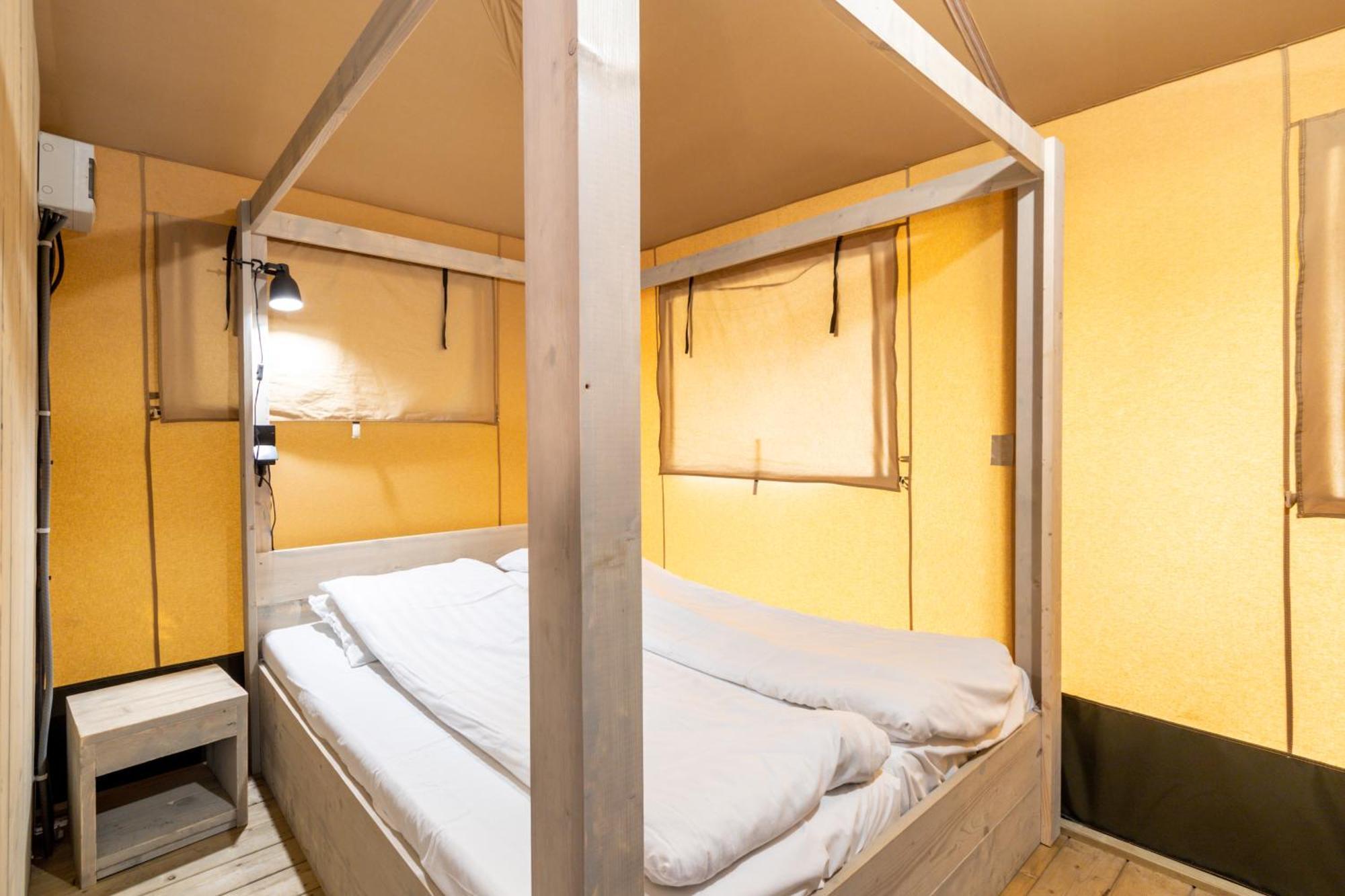 Landal Glamping Neufchateau Hotel Szoba fotó