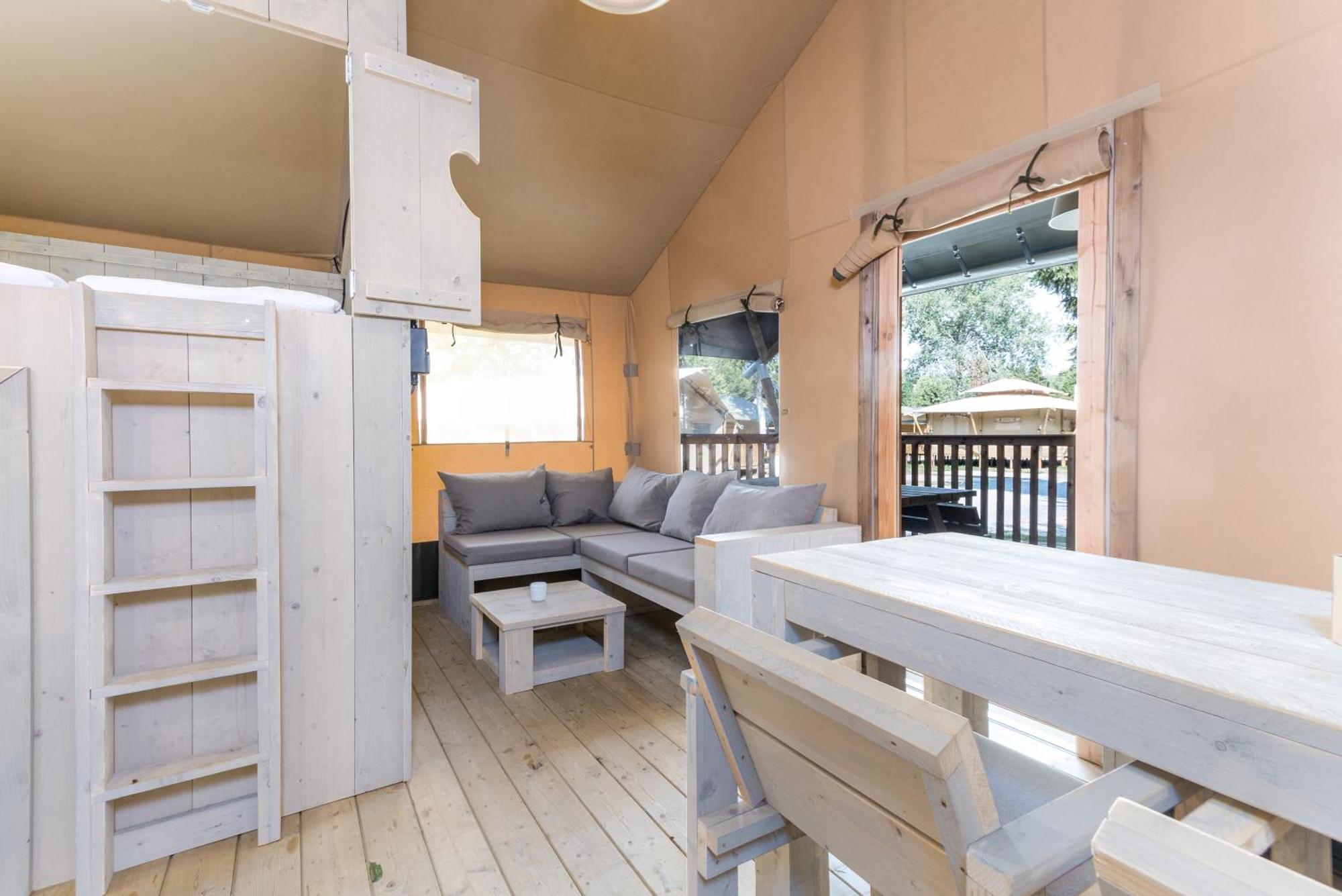 Landal Glamping Neufchateau Hotel Szoba fotó