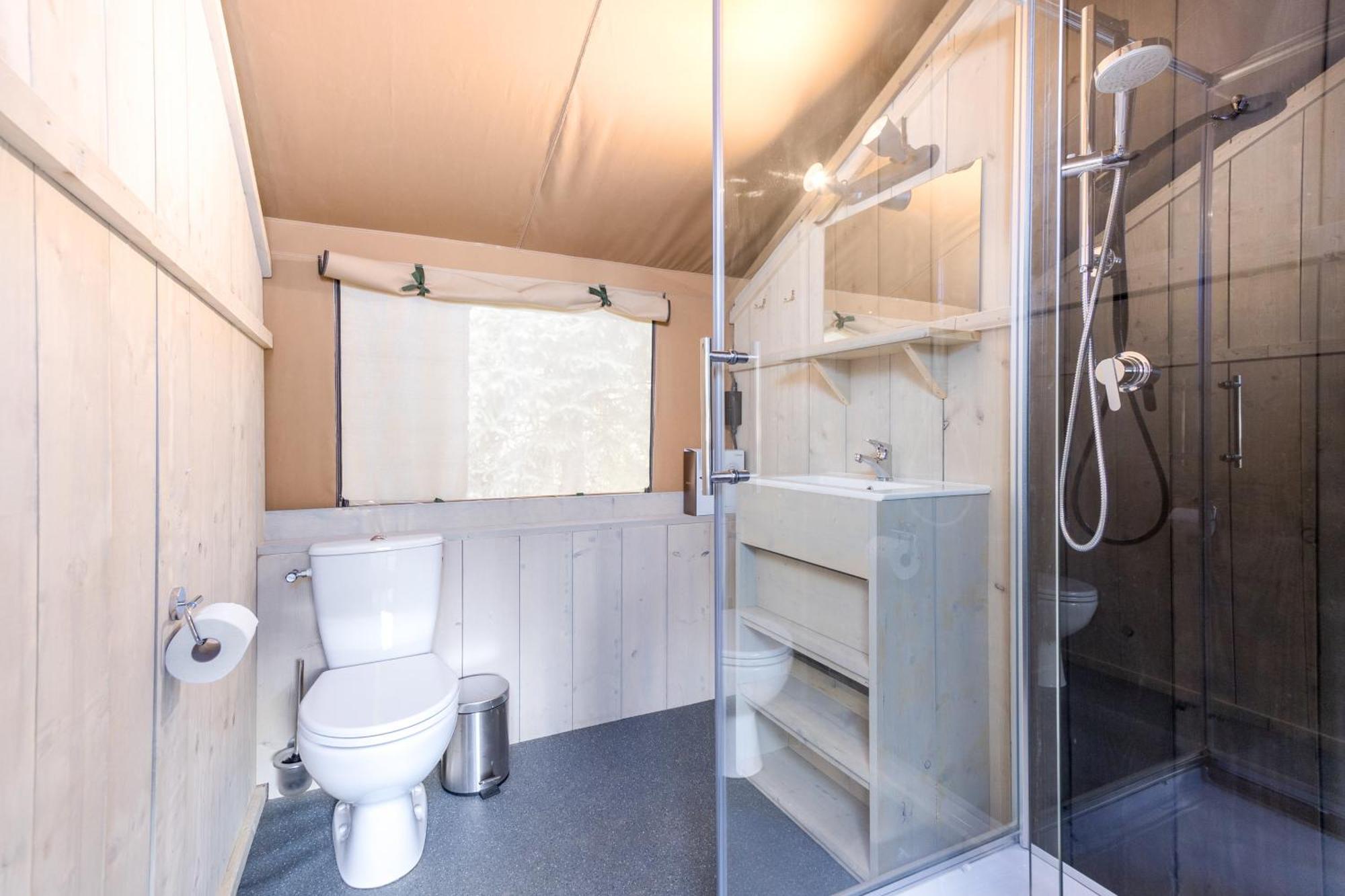 Landal Glamping Neufchateau Hotel Szoba fotó